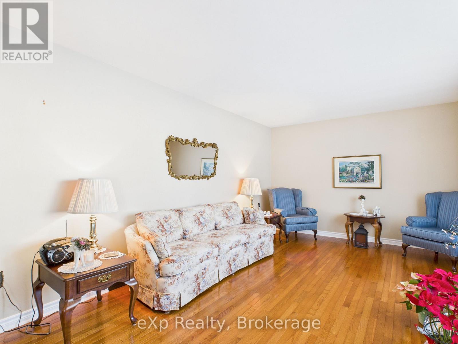 111 Huron Street, Brockton, Ontario  N0G 2V0 - Photo 12 - X12750902