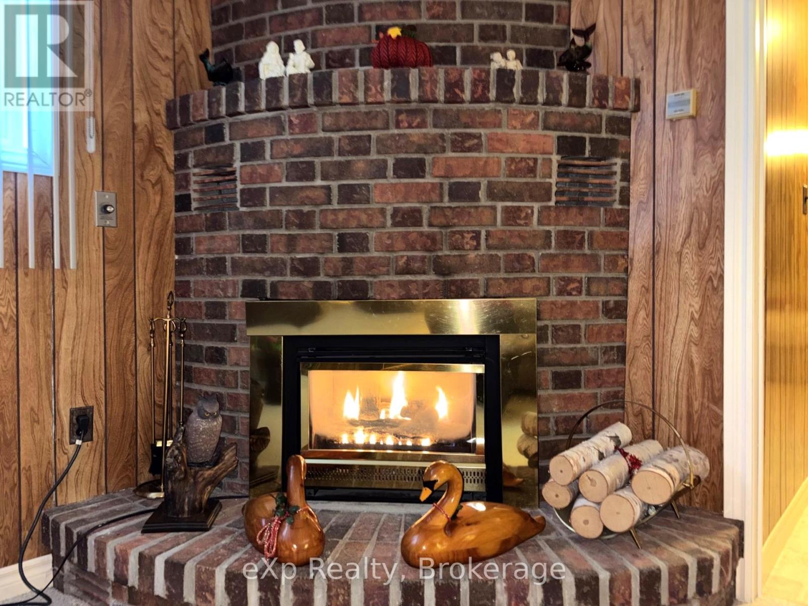 111 Huron Street, Brockton, Ontario  N0G 2V0 - Photo 22 - X12750902