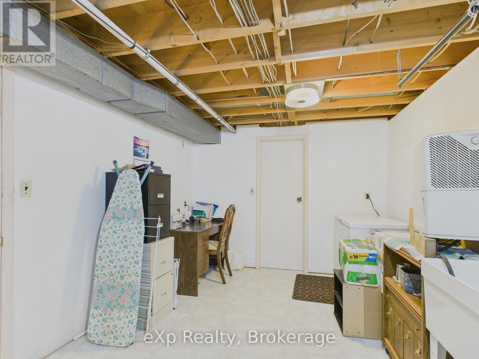 111 Huron Street, Brockton, Ontario  N0G 2V0 - Photo 27 - X12750902