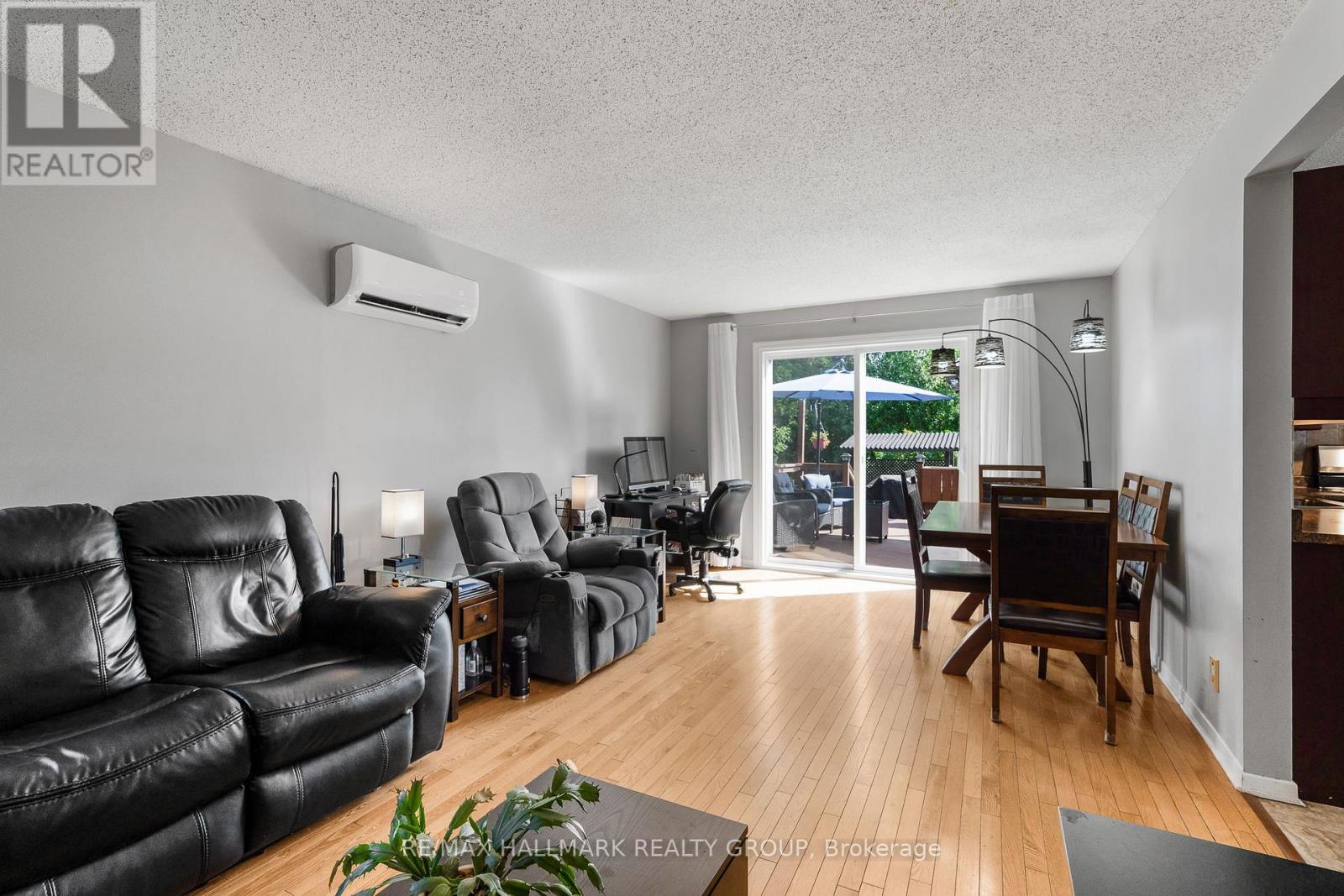 1115 Cholette Crescent, Ottawa, Ontario  K1C 1T4 - Photo 9 - X12496944