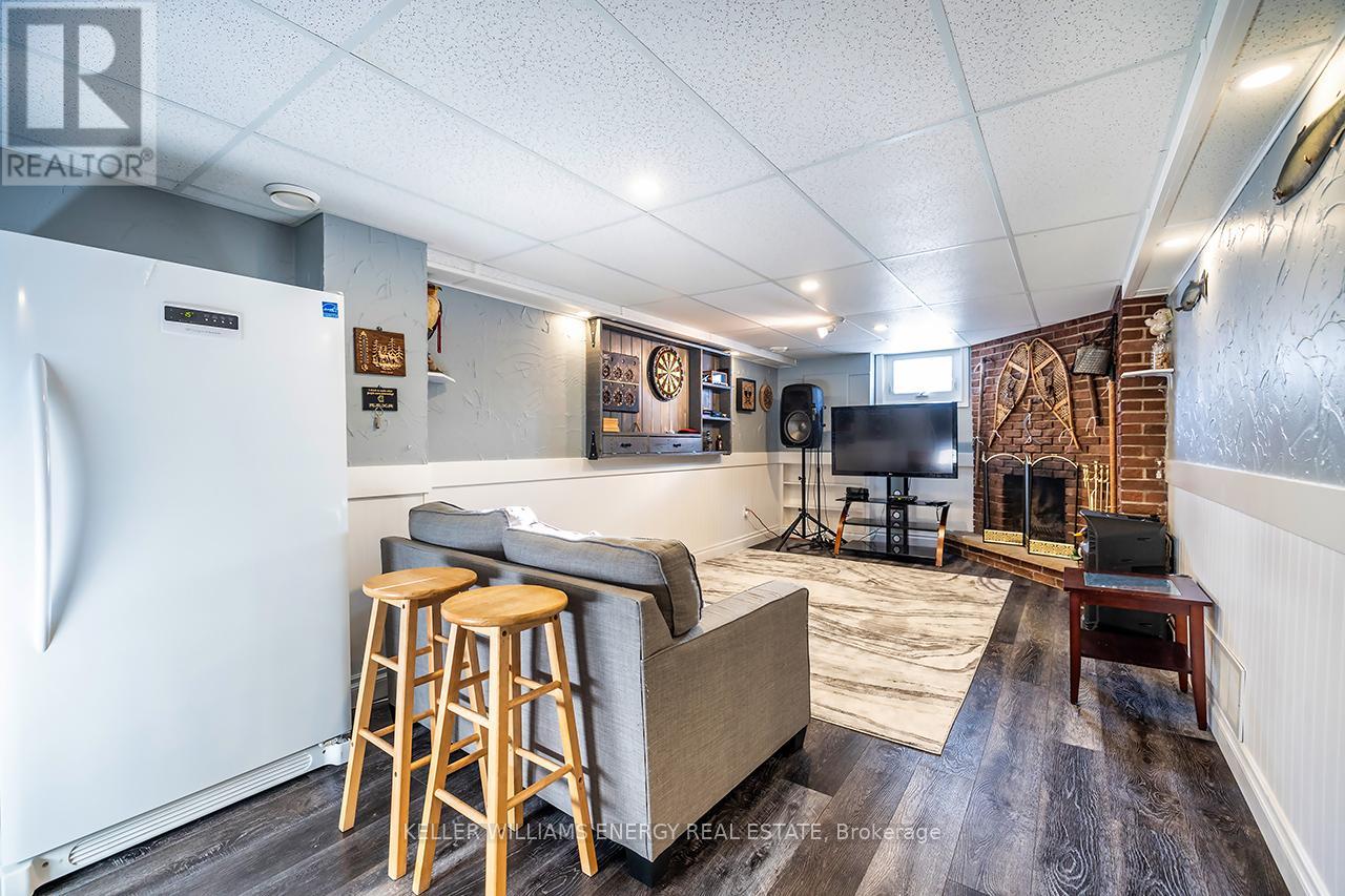 416 Mayfair Avenue, Oshawa (Centennial), Ontario  L1G 2X9 - Photo 29 - E12750992