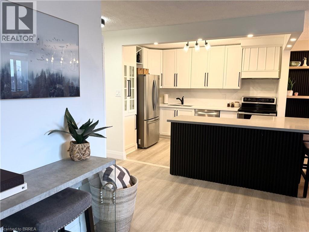 640 West Street Unit# 908, Brantford, Ontario  N3R 6M3 - Photo 12 - 40785146