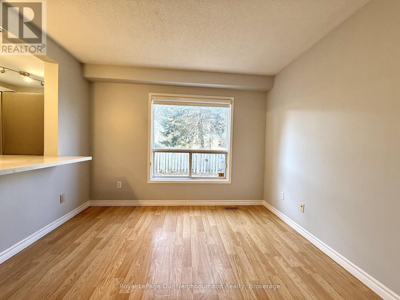 170 Dorothy Street, St. Catharines (Lakeport), Ontario  L2N 7R4 - Photo 7 - X12750880