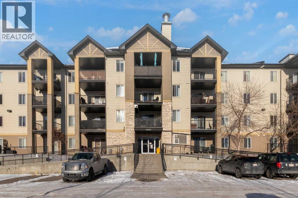 8401, 304 Mackenzie Way Sw, Airdrie, Alberta  T4B 3H8 - Photo 2 - A2282493