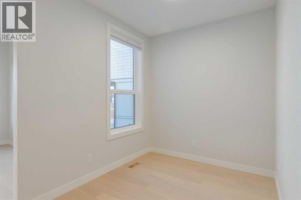 819 Shawnee Terrace Sw, Calgary, Alberta  T2Y 0T4 - Photo 15 - A2279331