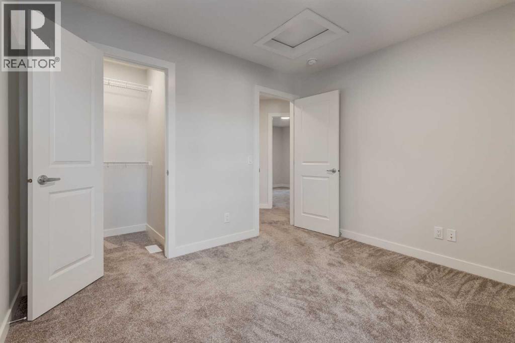 819 Shawnee Terrace Sw, Calgary, Alberta  T2Y 0T4 - Photo 25 - A2279331