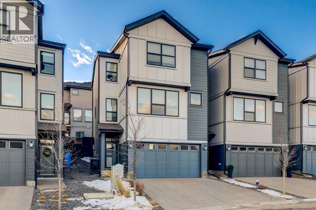819 Shawnee Terrace Sw, Calgary, Alberta  T2Y 0T4 - Photo 1 - A2279331