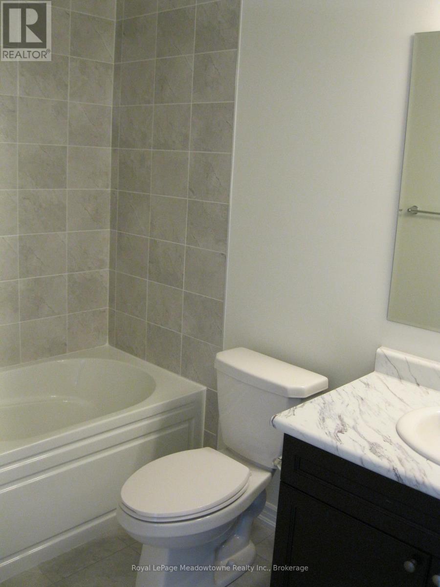 685 Laking Terrace, Milton (Cl Clarke), Ontario  L9T 9J4 - Photo 16 - W12750958