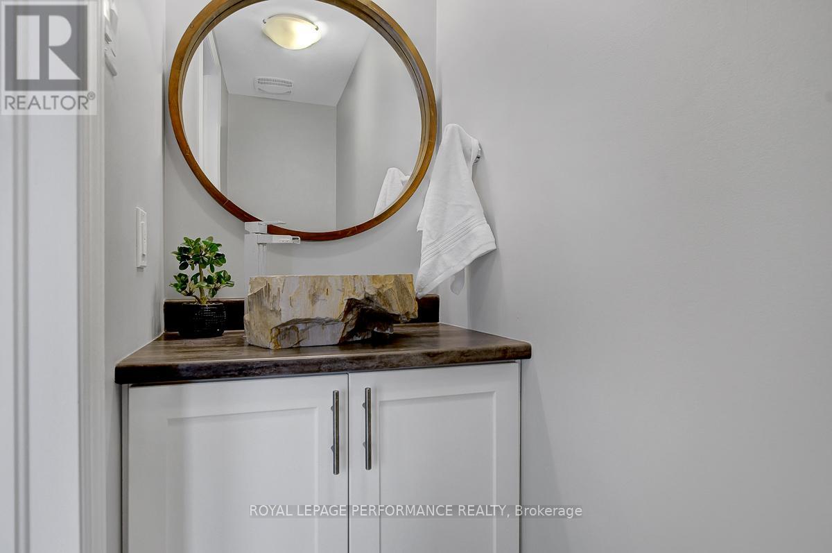 29 Meadowlark Street, Russell, Ontario  K4R 0B8 - Photo 14 - X12750952