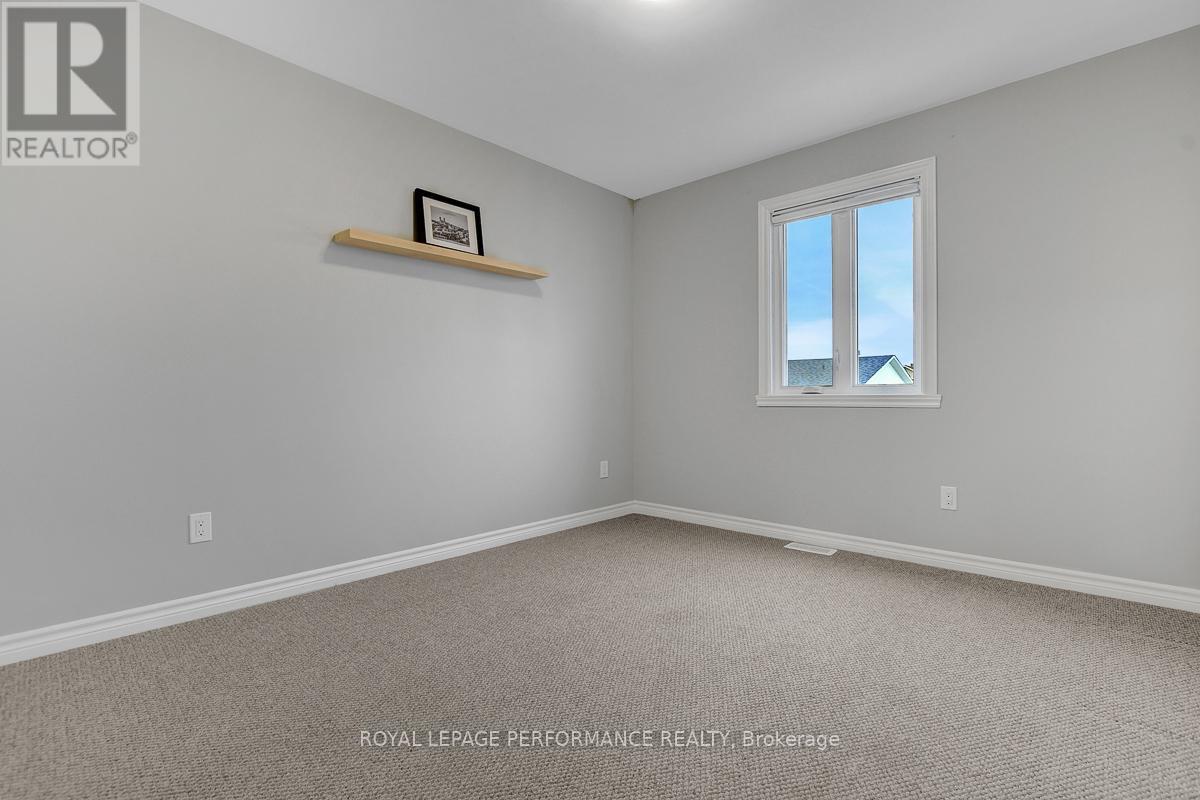 29 Meadowlark Street, Russell, Ontario  K4R 0B8 - Photo 20 - X12750952