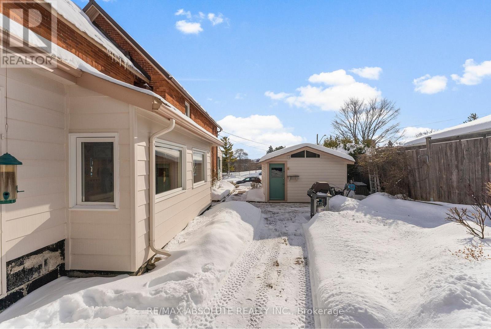 17 Victoria Street, Arnprior, Ontario  K7S 3J4 - Photo 3 - X12750978