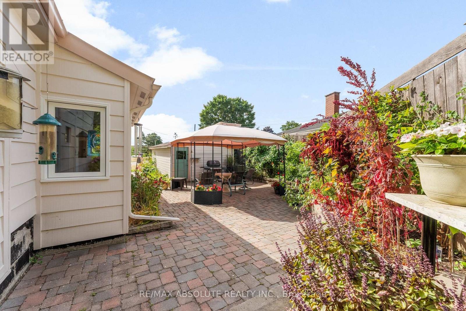 17 Victoria Street, Arnprior, Ontario  K7S 3J4 - Photo 34 - X12750978