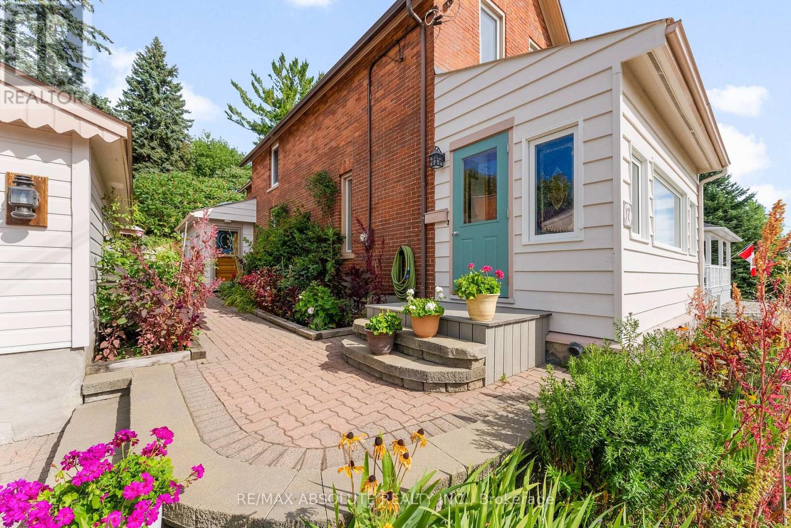 17 Victoria Street, Arnprior, Ontario  K7S 3J4 - Photo 5 - X12750978