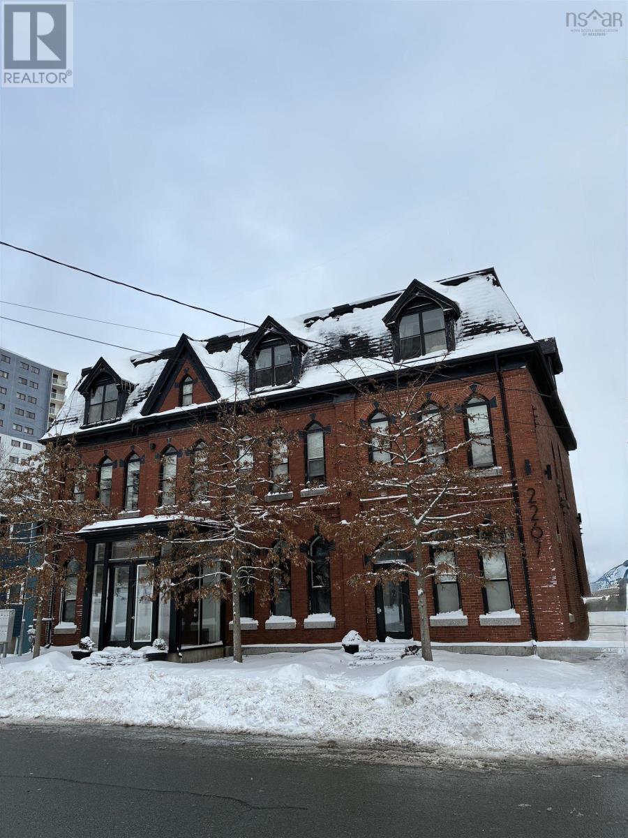 2267 Brunswick Street, Halifax, Nova Scotia  B3K 2Y9 - Photo 2 - 202601954