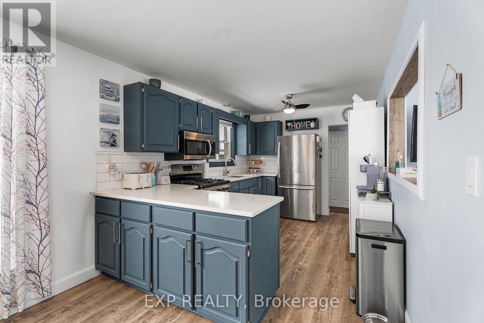 8857 Banting Avenue, Niagara Falls, Ontario  L2G 7A1 - Photo 8 - X12750840