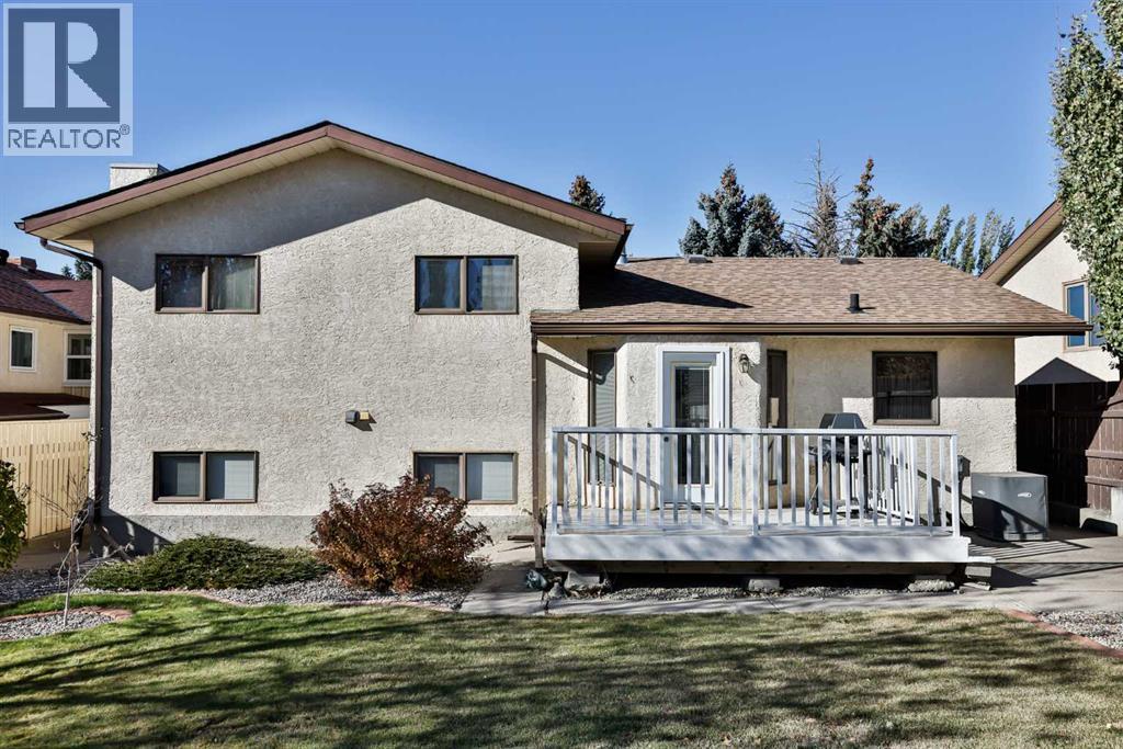 6 Mt Crandell Bay W, Lethbridge, Alberta  T1K 6L9 - Photo 21 - A2274784