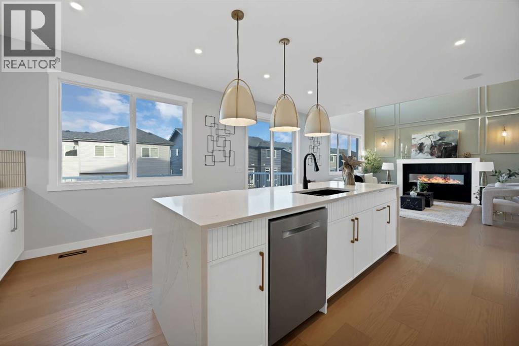 351 Waterford Grove, Chestermere, Alberta  T1X 2T9 - Photo 14 - A2275829