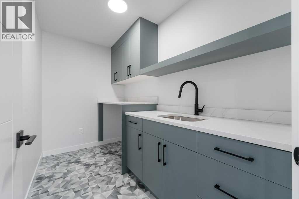 351 Waterford Grove, Chestermere, Alberta  T1X 2T9 - Photo 26 - A2275829