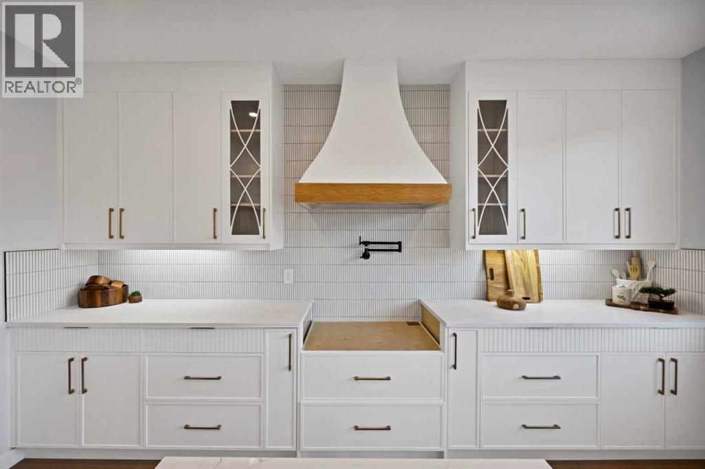 351 Waterford Grove, Chestermere, Alberta  T1X 2T9 - Photo 9 - A2275829