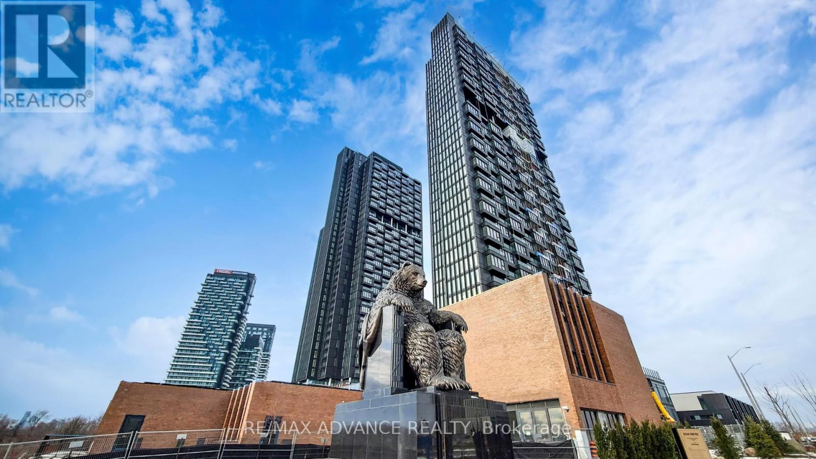 2312 - 1 QUARRINGTON LANE, Toronto, Ontario