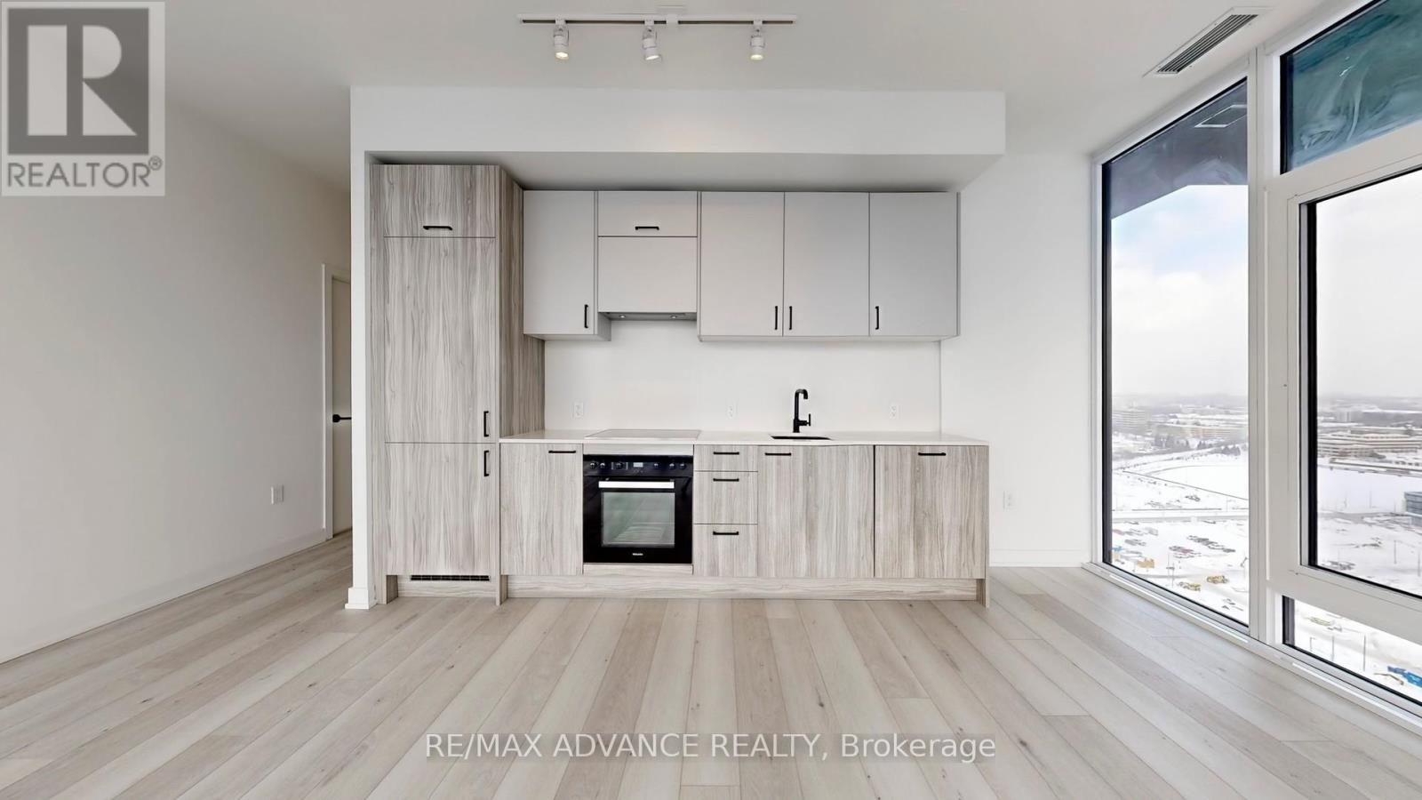 2312 - 1 Quarrington Lane, Toronto, Ontario  M3C 0S4 - Photo 10 - C12751038