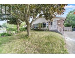 72 LOWRY SQUARE, Toronto, Ontario