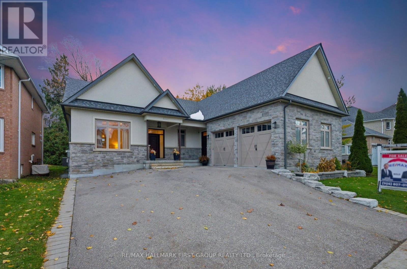 1682 Heathside Crescent, Pickering, Ontario  L1V 5V6 - Photo 1 - E12750866