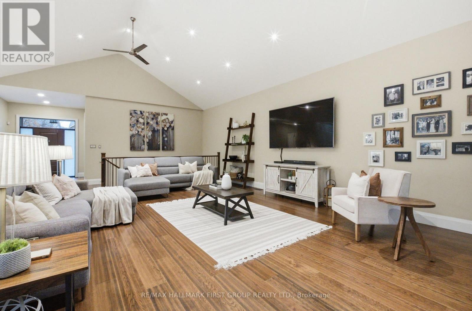 1682 Heathside Crescent, Pickering, Ontario  L1V 5V6 - Photo 10 - E12750866