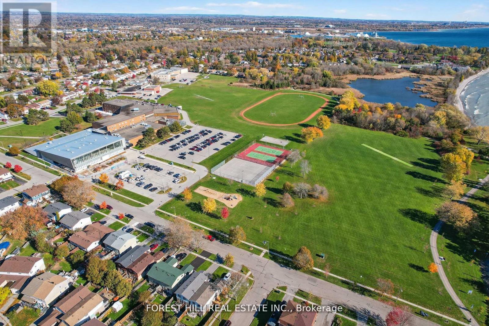 1550 Evangeline Drive, Oshawa, Ontario  L1J 3T2 - Photo 24 - E12751044