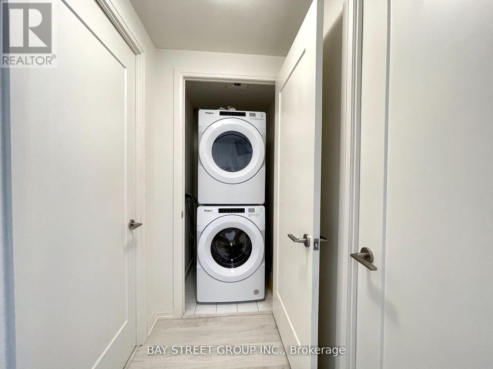 304 - 9000 Jane Street, Vaughan, Ontario  L4K 0M6 - Photo 8 - N12750890