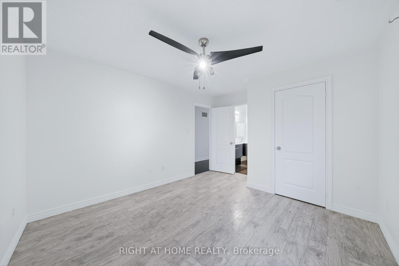 193 Blue Dasher Boulevard, Bradford West Gwillimbury, Ontario  L3Z 0H3 - Photo 36 - N12750900