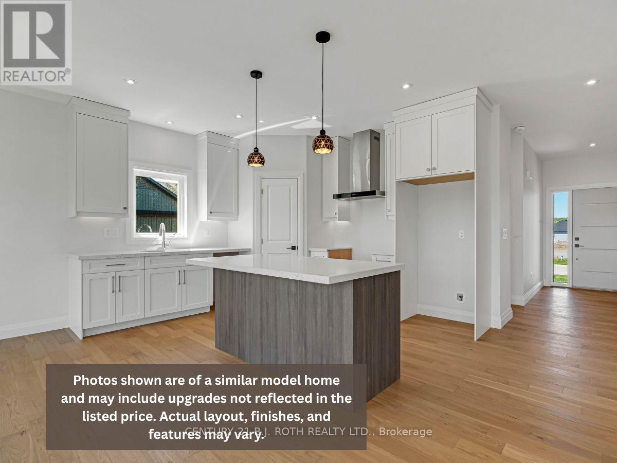 29 Harold Avenue, Severn, Ontario  L0K 1E0 - Photo 9 - S12750884