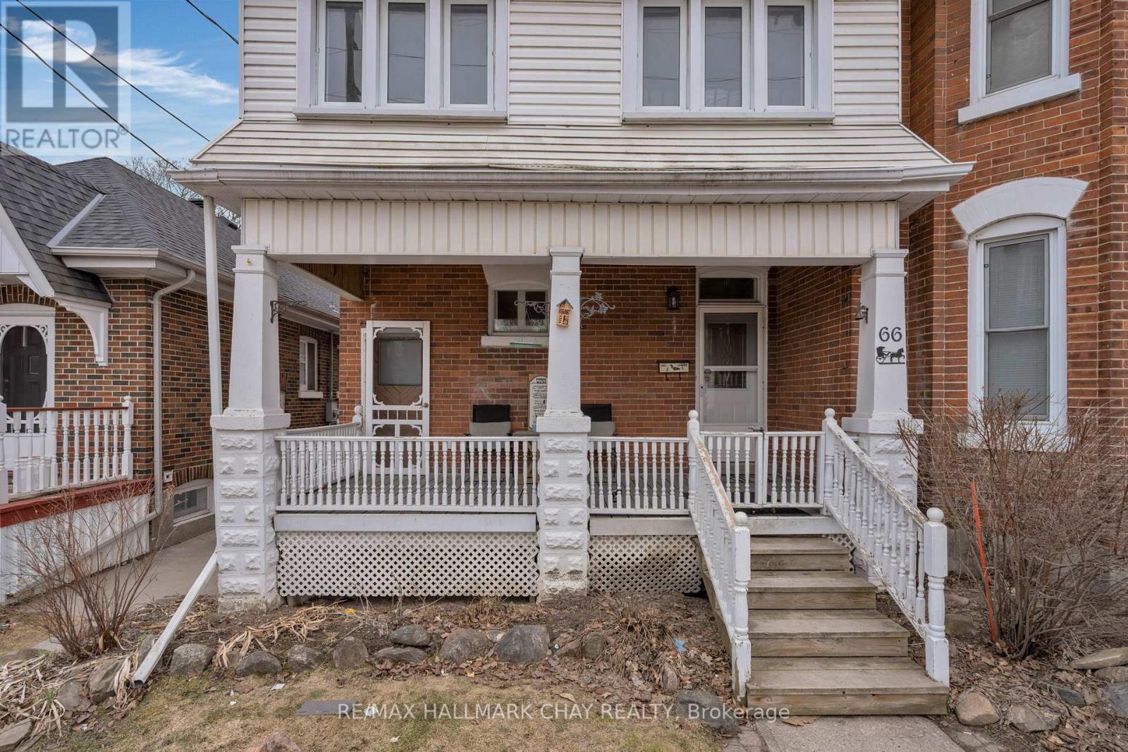 #1, #2 - 66 Parkside Drive, Barrie, Ontario  L4N 1W9 - Photo 2 - S12750920