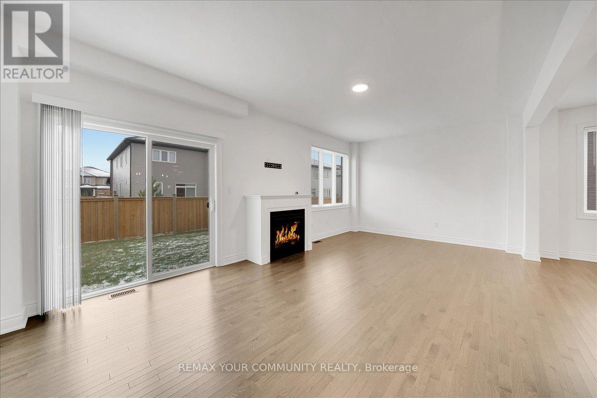 14 Lisa Street, Wasaga Beach, Ontario  L9E 0K8 - Photo 23 - S12750932