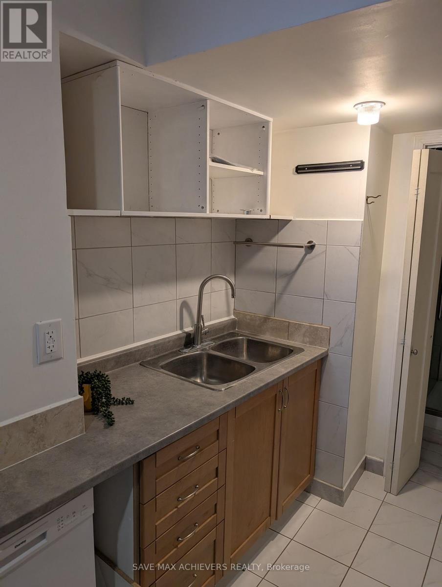 3 - 369 Georgian Drive, Barrie, Ontario  L4M 7A2 - Photo 7 - S12750948