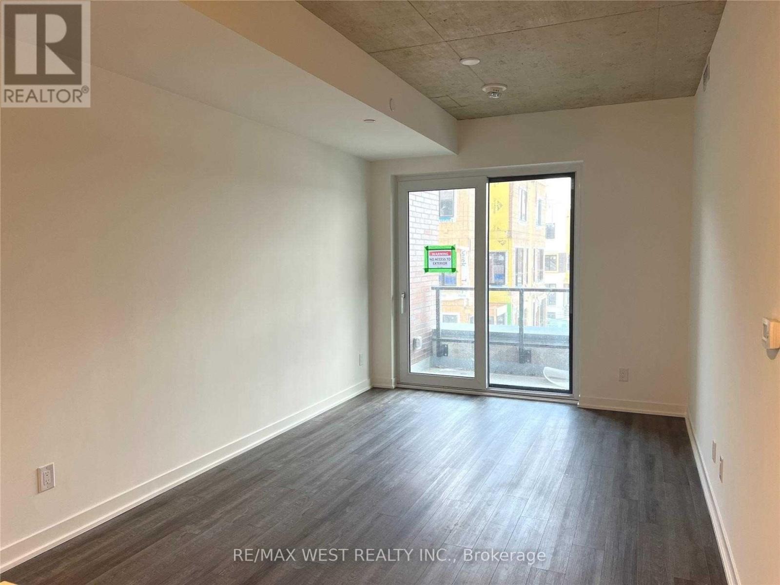 203 - 1808 St. Clair Avenue W, Toronto, Ontario  M6N 0C1 - Photo 5 - W12750858