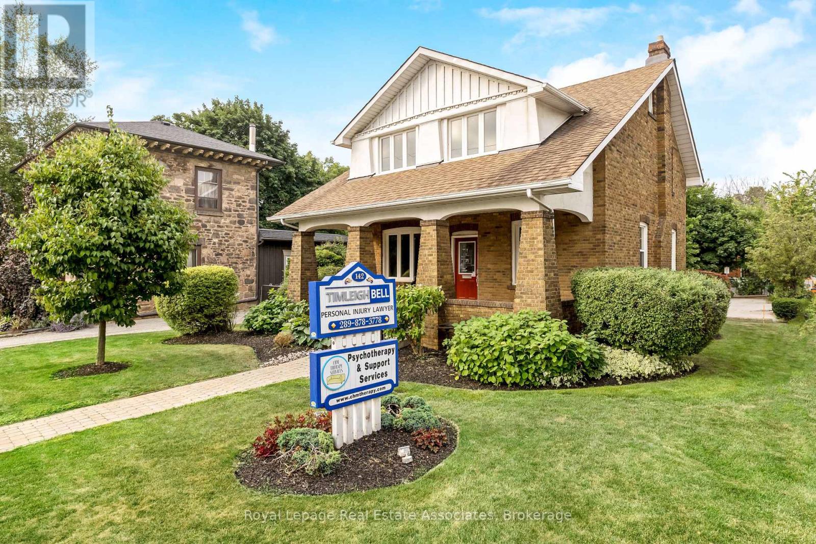 142 Martin Street, Milton, Ontario  L9T 2R2 - Photo 2 - W12750862