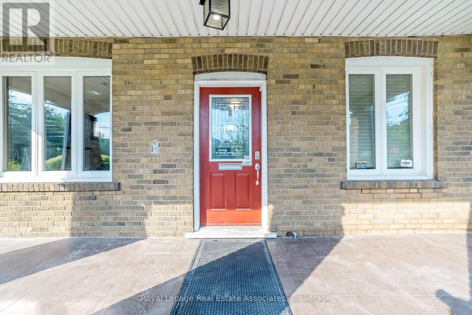 142 Martin Street, Milton, Ontario  L9T 2R2 - Photo 7 - W12750862