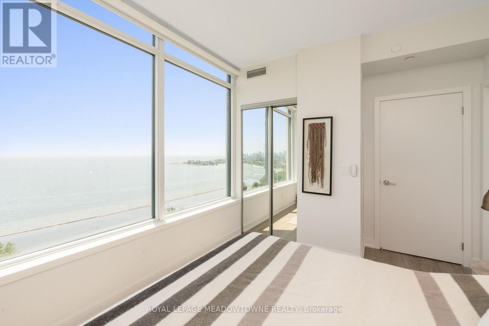 2307 - 1926 Lake Shore Boulevard W, Toronto, Ontario  M6S 1A1 - Photo 27 - W12750870