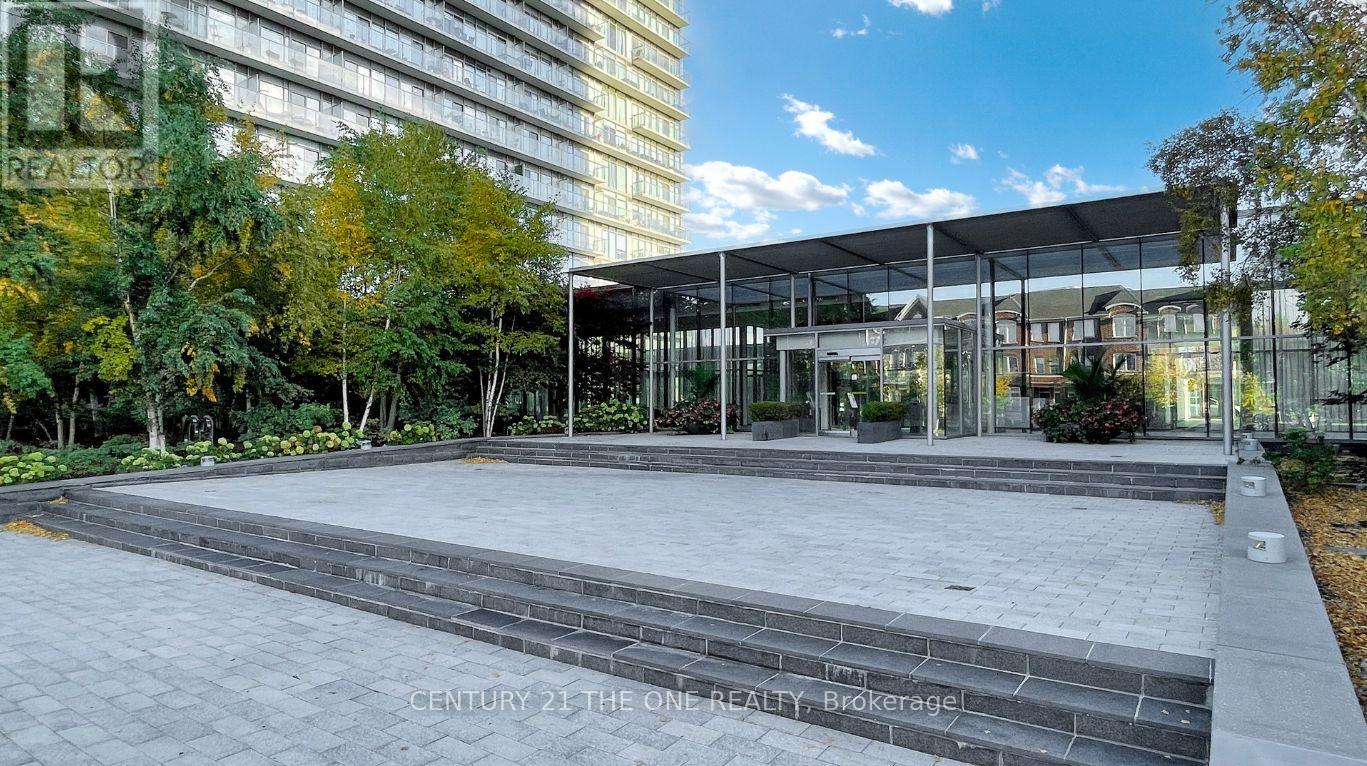 617 - 103 The Queens Way, Toronto, Ontario  M6S 5B3 - Photo 4 - W12750914