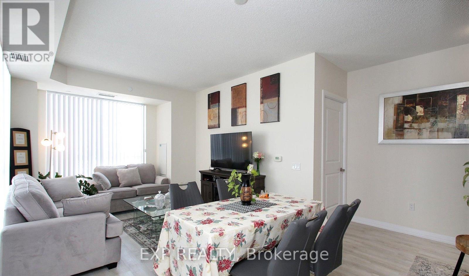 408 - 65 Watergarden Drive, Mississauga, Ontario  L5R 0G9 - Photo 5 - W12750922