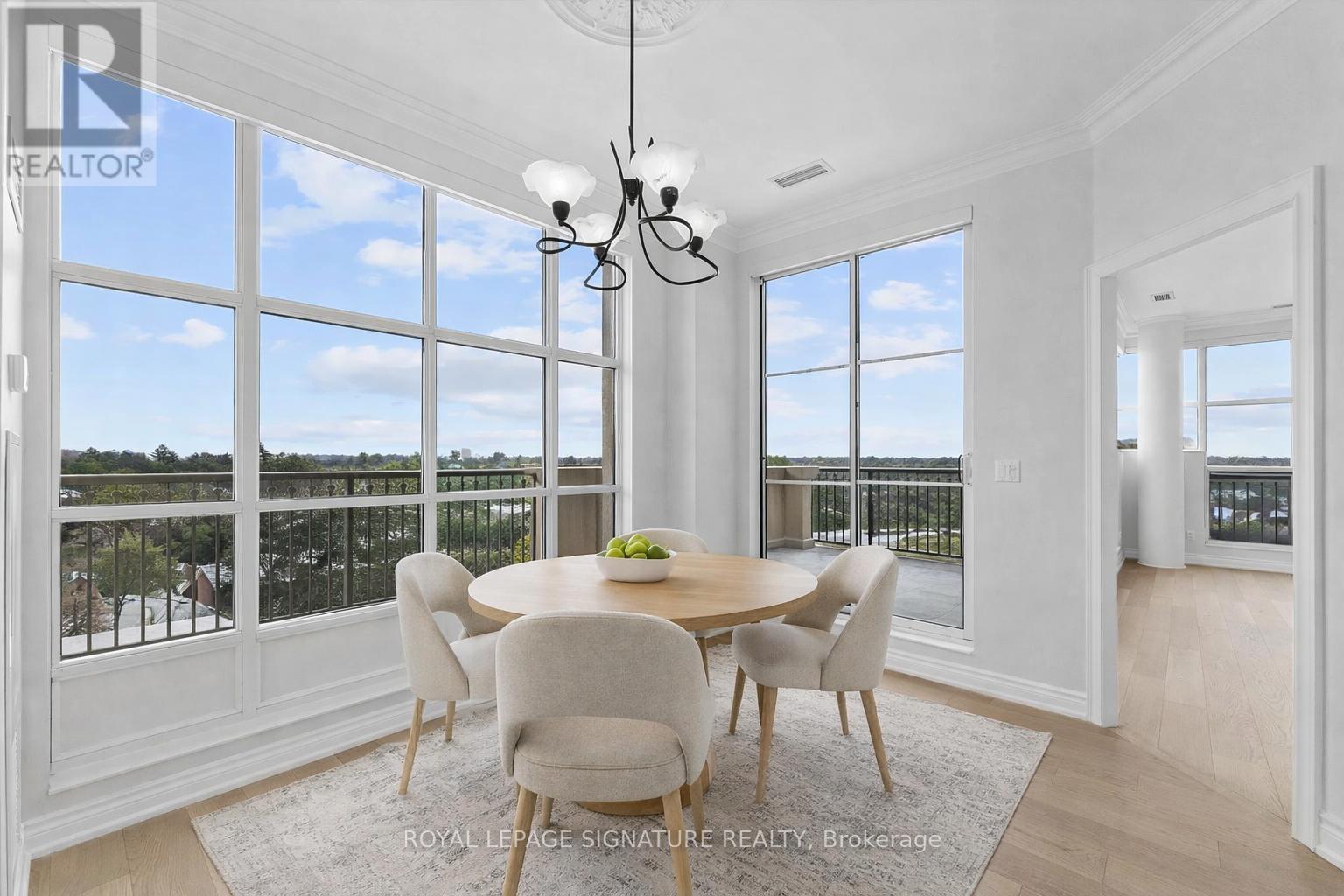 611 - 3085 Bloor Street W, Toronto, Ontario  M8X 1C9 - Photo 8 - W12750944