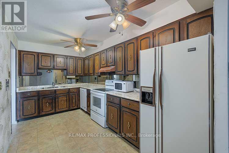 D13 - 288 Mill Road, Toronto, Ontario  M9C 4X7 - Photo 16 - W12750970