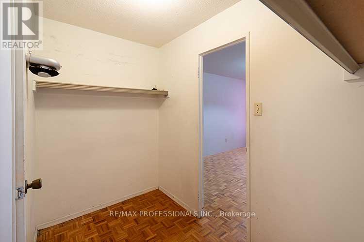 D13 - 288 Mill Road, Toronto, Ontario  M9C 4X7 - Photo 24 - W12750970