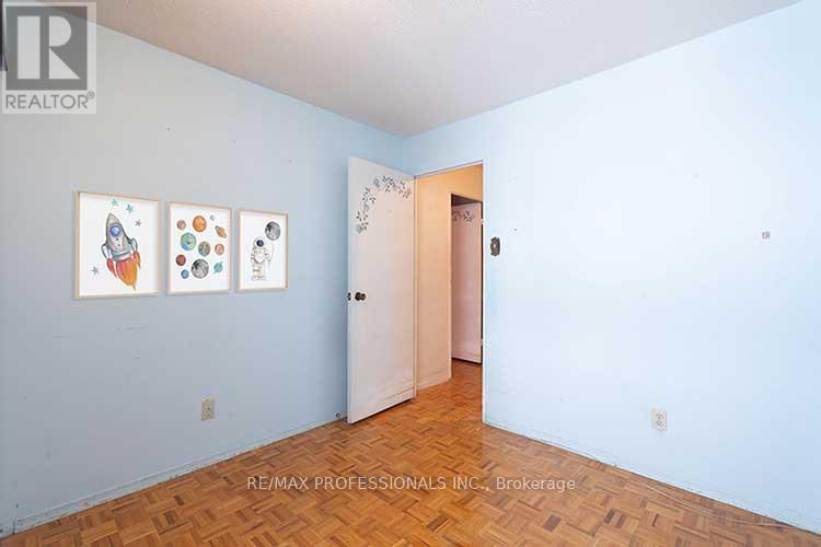 D13 - 288 Mill Road, Toronto, Ontario  M9C 4X7 - Photo 29 - W12750970