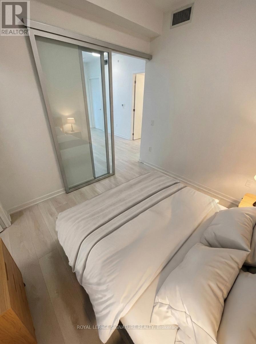 1911 - 1285 Dupont Street, Toronto, Ontario  M6H 0E3 - Photo 13 - W12750994