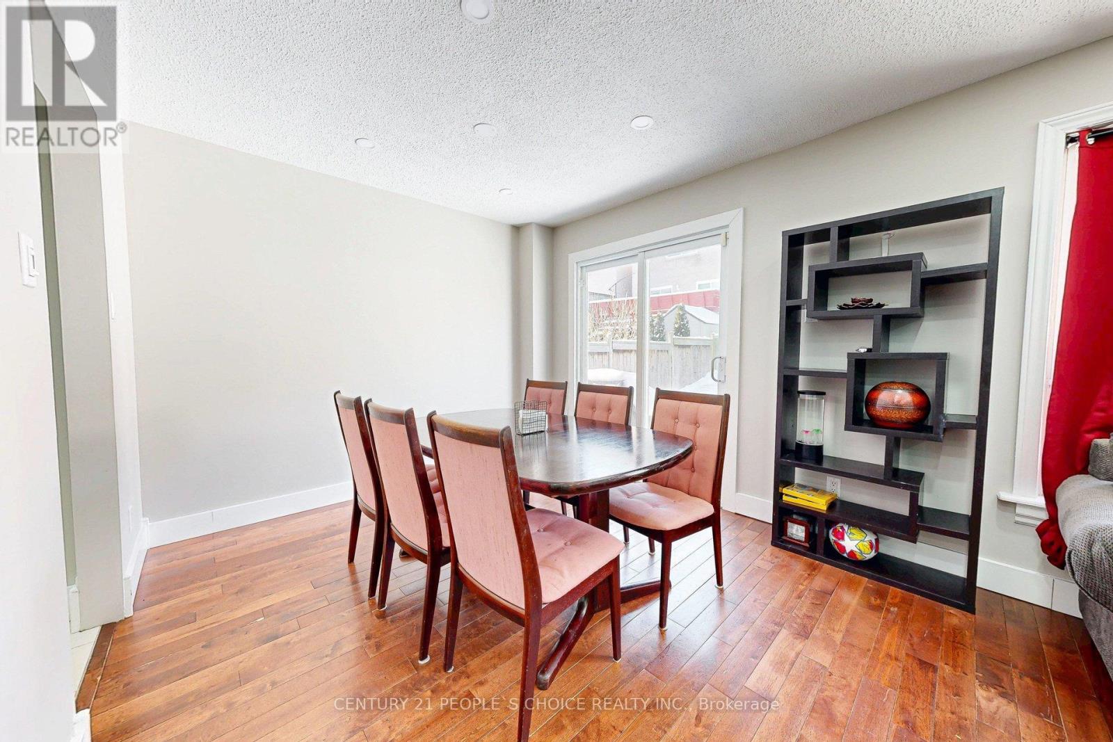 54 Royal Palm Drive, Brampton, Ontario  L6Z 1P6 - Photo 12 - W12751028