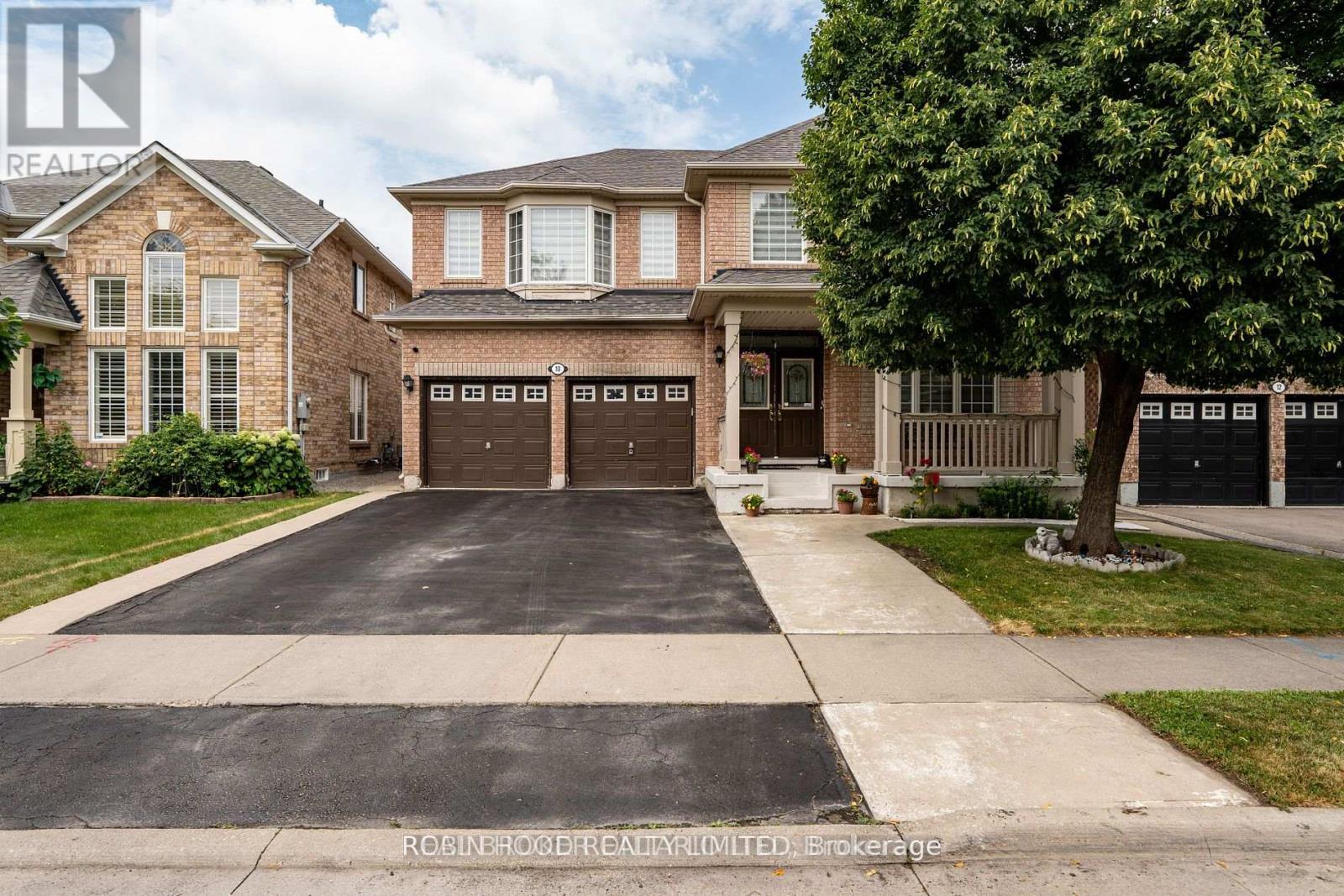 10 BALMY WAY, Brampton, Ontario