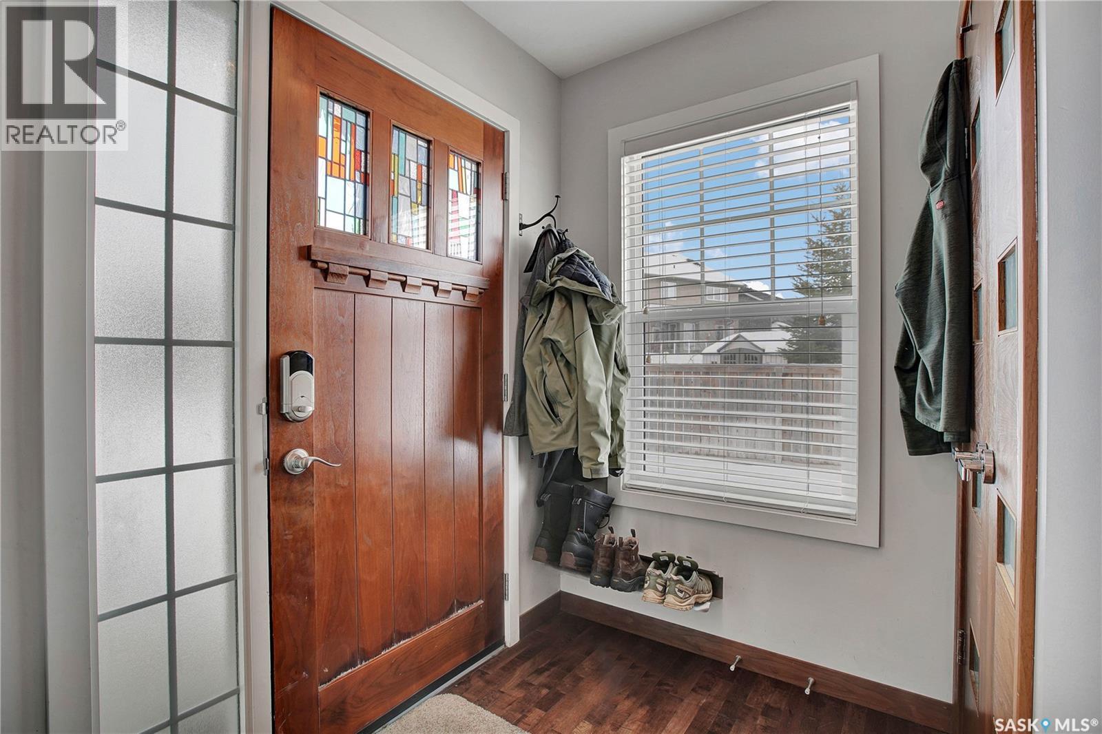 310 2007 Pohorecky Crescent, Saskatoon, Saskatchewan  S7W 0V4 - Photo 2 - SK027787