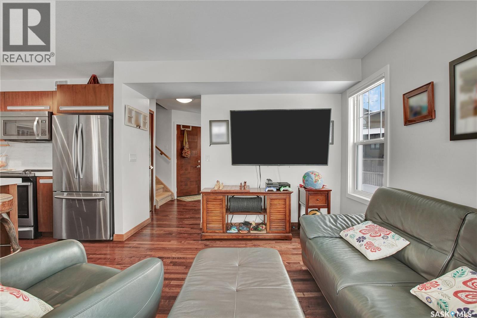 310 2007 Pohorecky Crescent, Saskatoon, Saskatchewan  S7W 0V4 - Photo 5 - SK027787